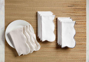 Scalloped Trim Napkin Set